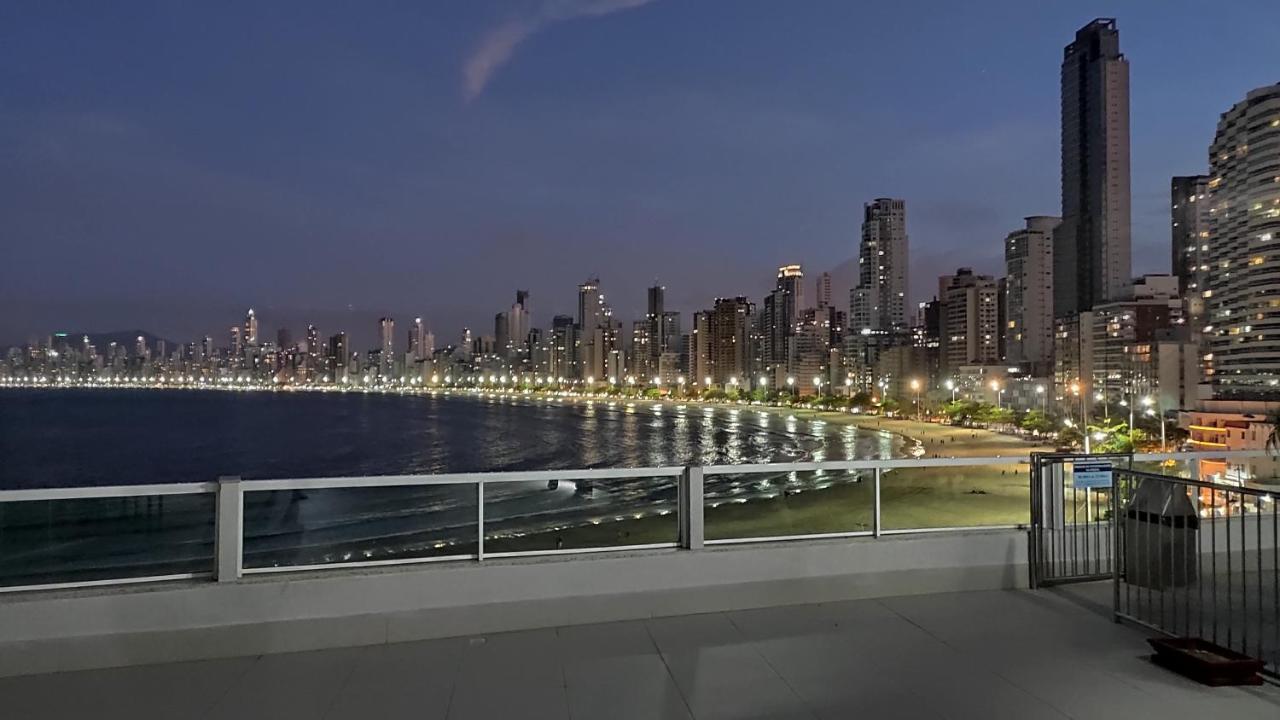 Studio Pe Na Areia Balneário Camboriú 外观 照片